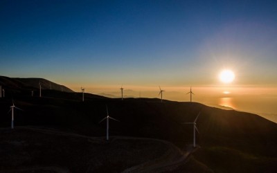 Ανταπόκριση Γ. Τσιπουρίδη Aπό Άμστερνταμ: «27%-30%-35%» – Έρχεται H Aιολική Άνοιξη Το Χειμώνα Του 2017