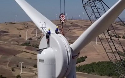 5 Νέες Συμβάσεις για την Προμήθεια Ανεμογεννητριών στην Ελλάδα υπέγραψε η EWT
