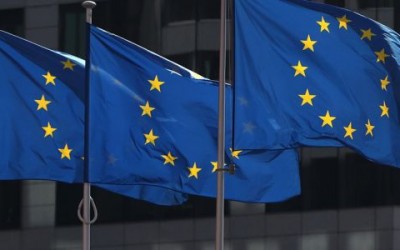 Περισσότερα από 1000 έργα “πράσινης” ενέργειας μπορούν να “κουμπώσουν” για χρηματοδότηση στο προϋπολογισμό και τα πακέτα ανάκαμψης της ΕΕ